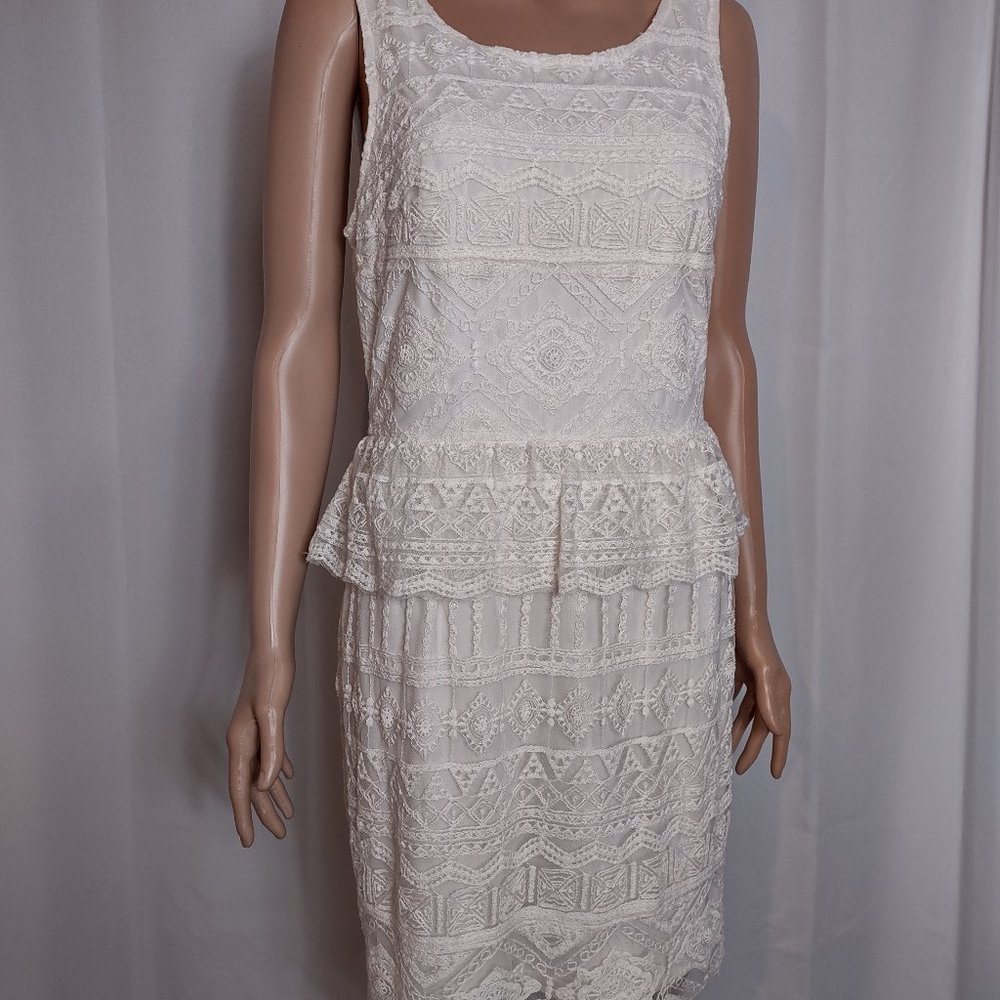 American Eagle Outfitters Ivory lace dress size 10